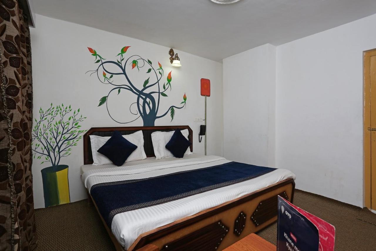 Oyo Flagship Hotel Palace Pahalgām Eksteriør bilde